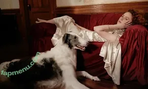 Karen Gillan / karengillan nude photo #0906