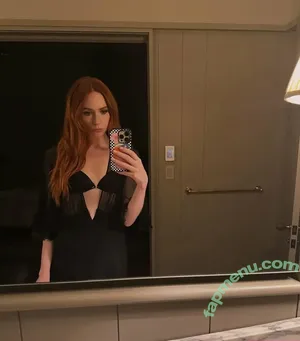 Karen Gillan / karengillan nude photo #0909
