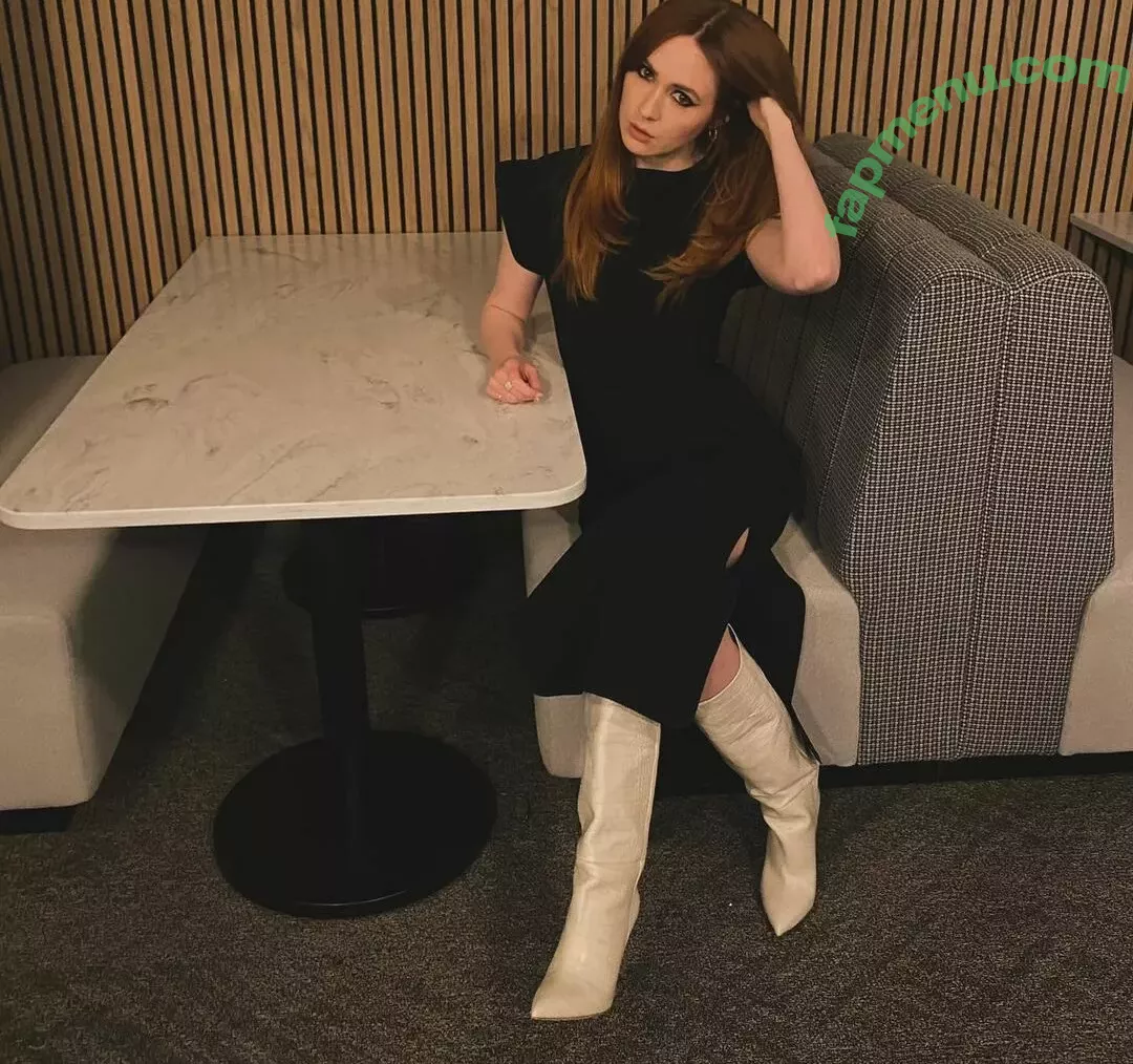 Karen Gillan nude photo #0517 (karengillan)