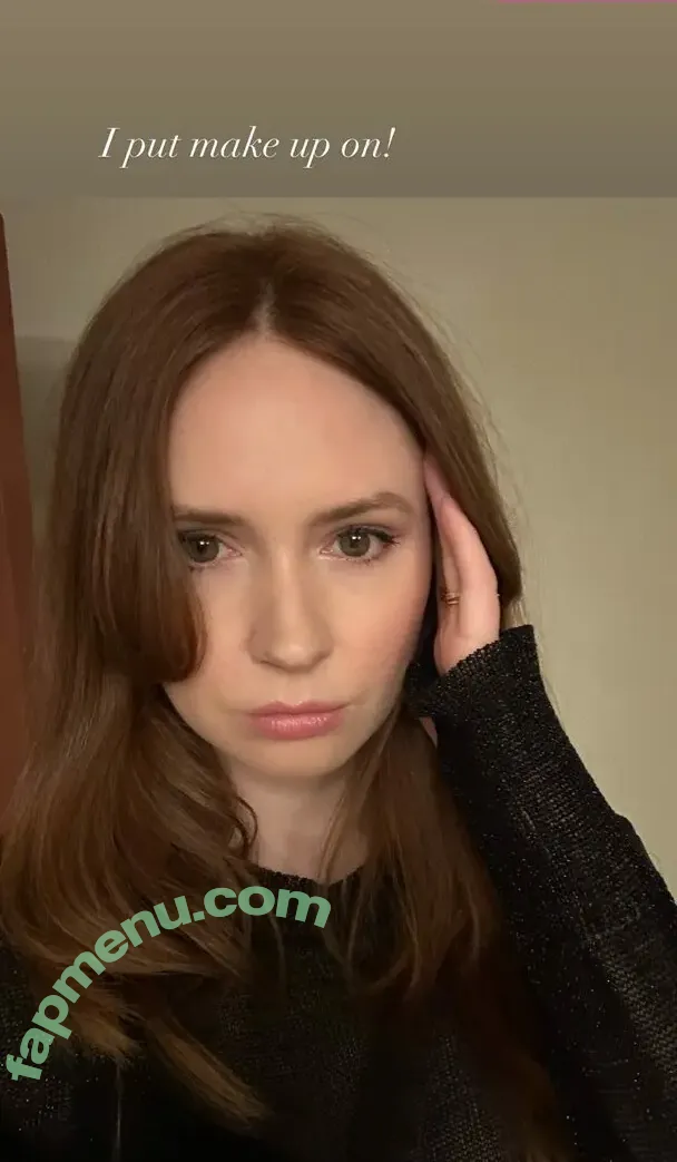 Karen Gillan nude photo #0647 (karengillan)