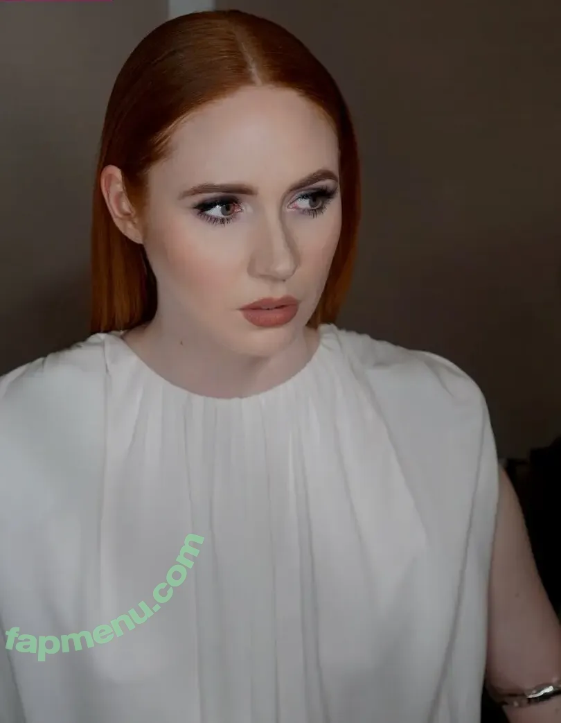 Karen Gillan nude photo #0855 (karengillan)