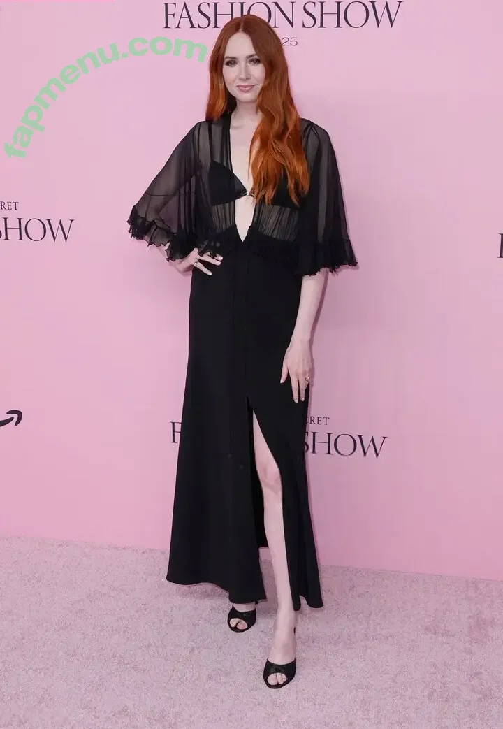 Karen Gillan nude photo #0872 (karengillan)