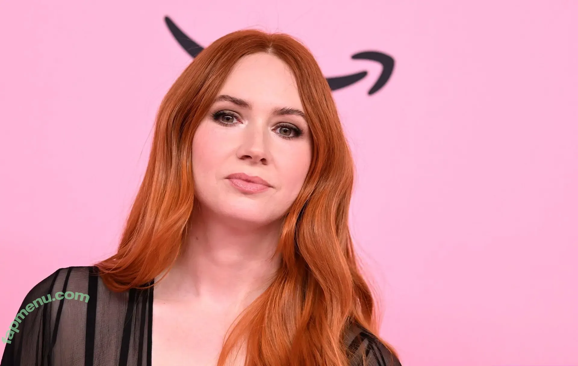 Karen Gillan nude photo #0890 (karengillan)