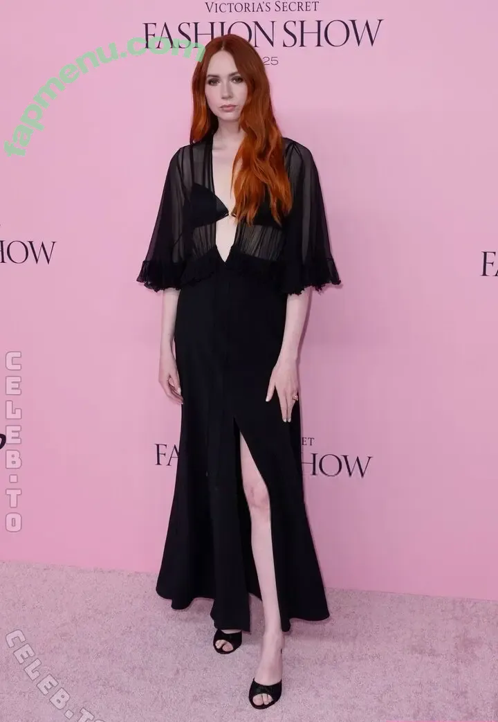 Karen Gillan nude photo #0926 (karengillan)