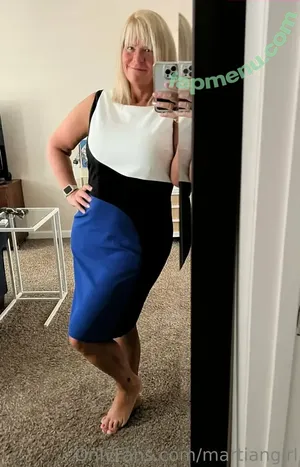 Karen Pennington / Bailey Buttner / Karen Buttner / Karensgalaxy / Martiangirl / Martiangirl1 / karen.buttner nude photo #0077