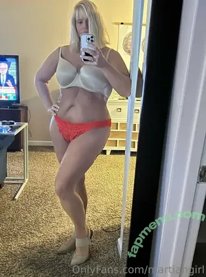 Karen Pennington / Bailey Buttner / Karen Buttner / Karensgalaxy / Martiangirl / Martiangirl1 / karen.buttner nude photo #0081