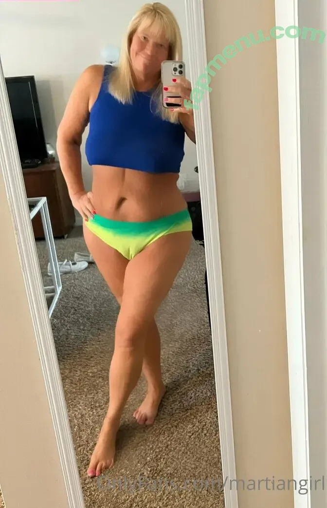 Karen Pennington nude photo #0094 (Bailey Buttner / Karen Buttner / Karensgalaxy / Martiangirl / Martiangirl1 / karen.buttner)