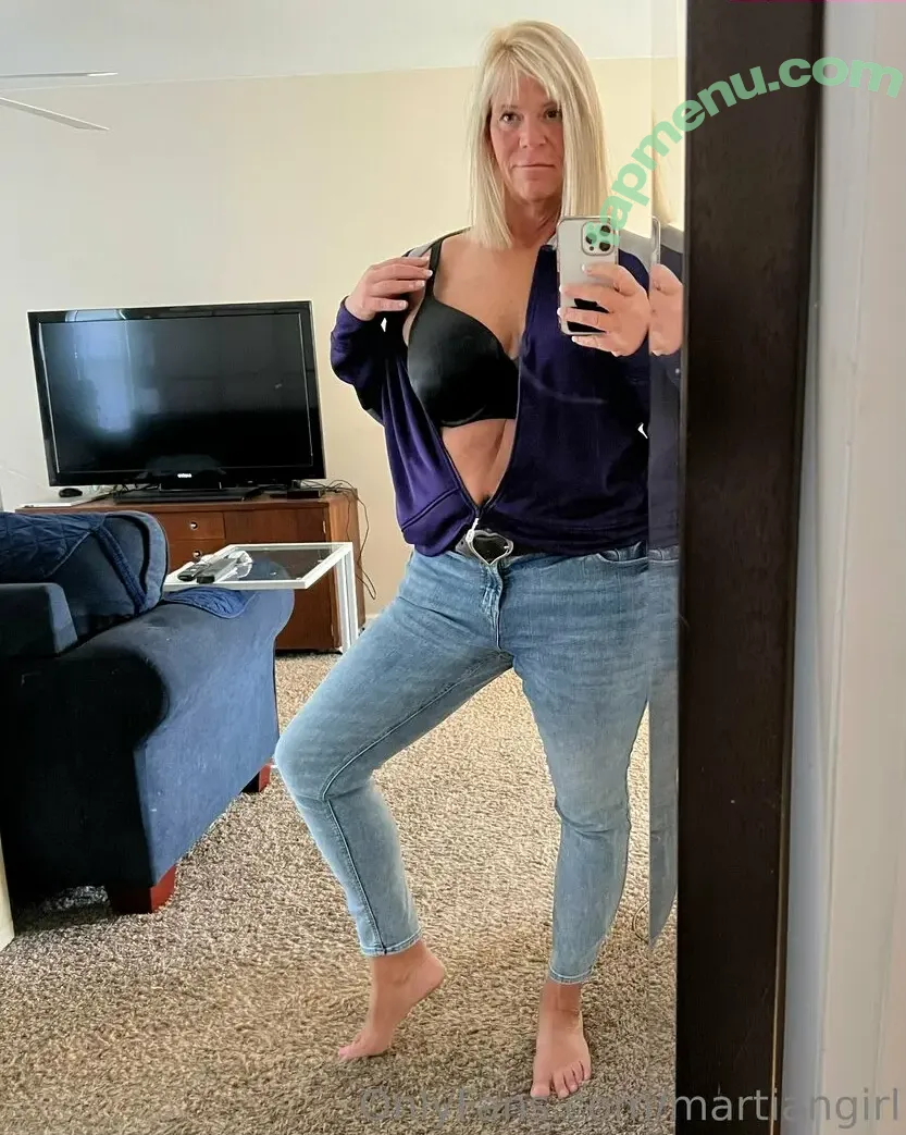 Karen Pennington nude photo #0120 (Bailey Buttner / Karen Buttner / Karensgalaxy / Martiangirl / Martiangirl1 / karen.buttner)