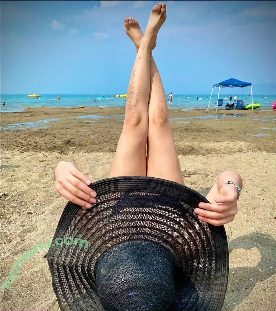 KarenAR nude photo #0043 (Bakersfield Hyundai Karen / ar.k24 / karen_acosta24)