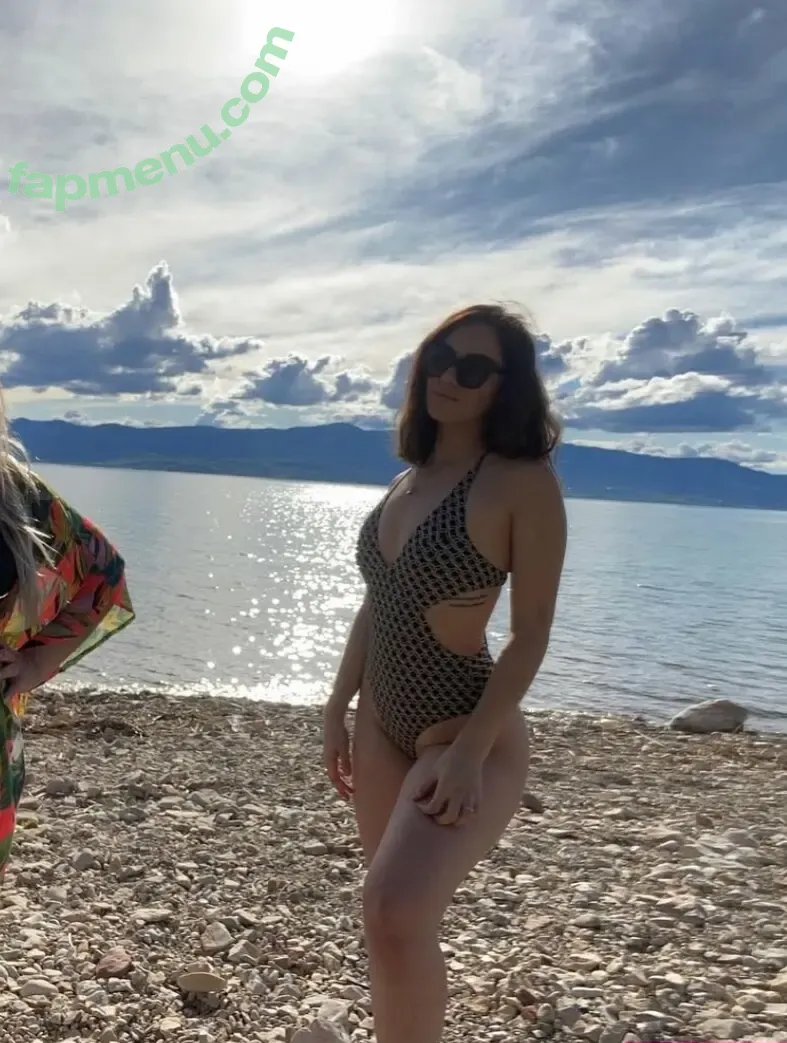 KarenAR nude photo #0053 (Bakersfield Hyundai Karen / ar.k24 / karen_acosta24)