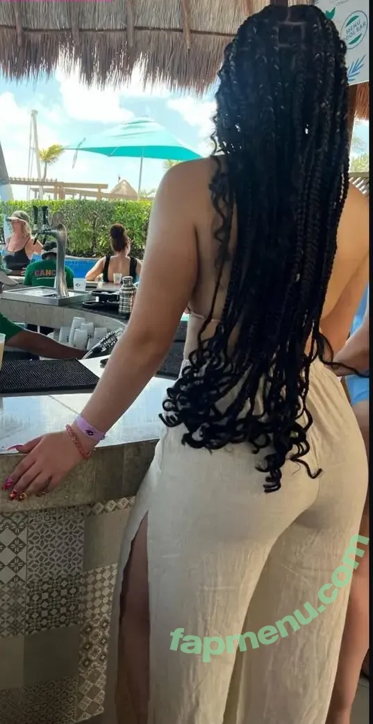 KarenAR nude photo #0086 (Bakersfield Hyundai Karen / ar.k24 / karen_acosta24)