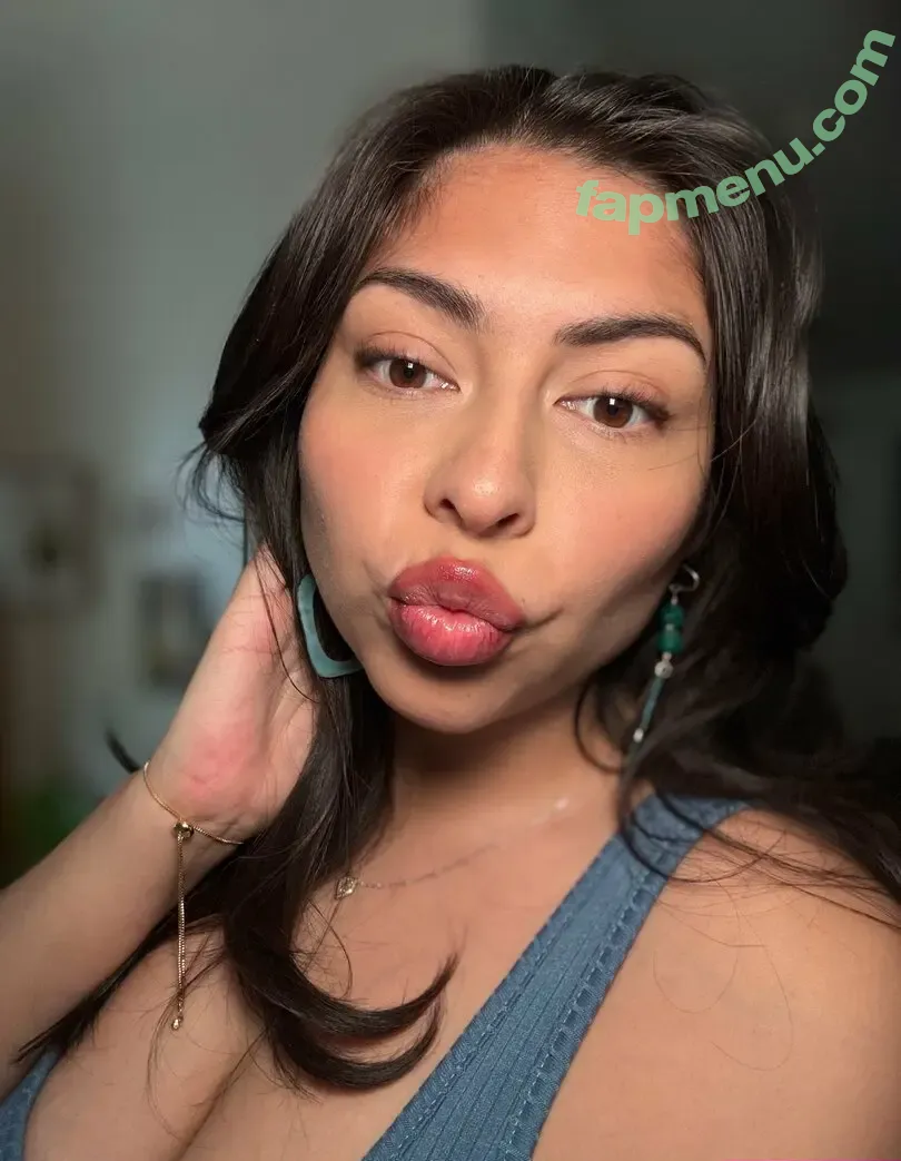 karensitaburn nude photo #0093 (Perolikeidk / perolikeidk_)
