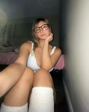 Karenxtran / Strawberry.bunni / seunnngmiii nude photo #0003