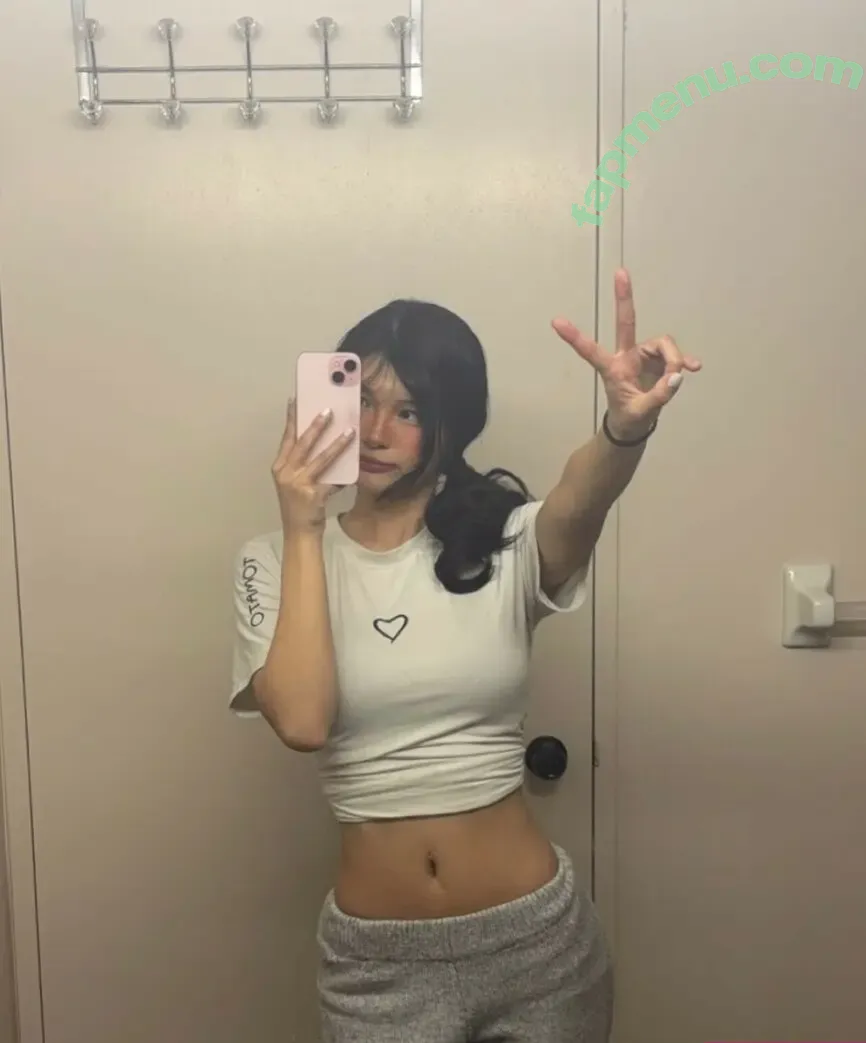 Karenxtran nude photo #0169 (Strawberry.bunni / seunnngmiii)