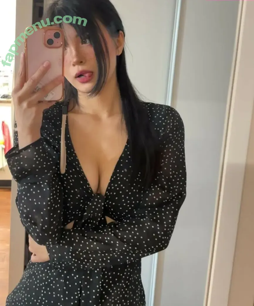Karenxtran nude photo #0199 (Strawberry.bunni / seunnngmiii)