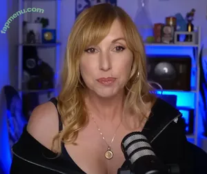 Kari Byron / KariByron / starbyron0 / therealkaribyron nude photo #0203