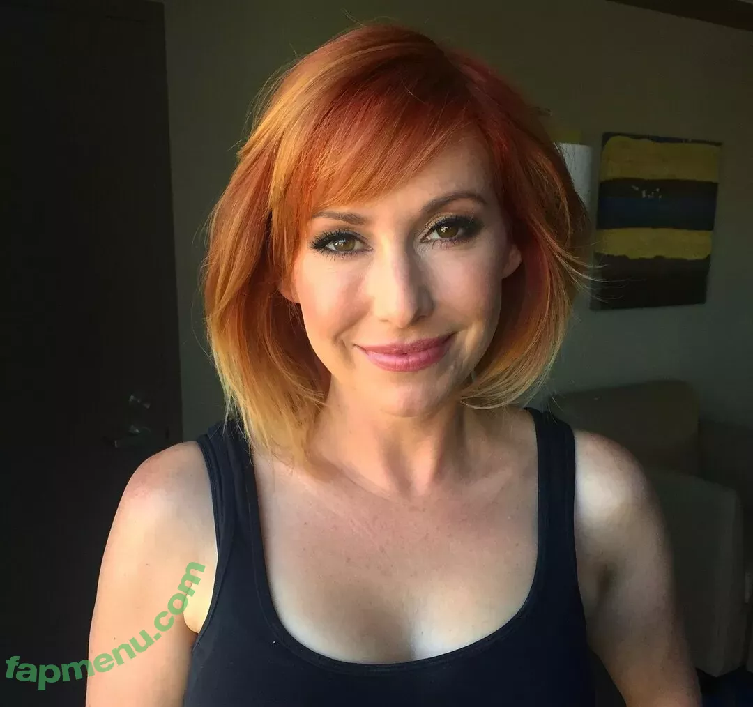 Kari Byron nude photo #0059 (KariByron / therealkaribyron)