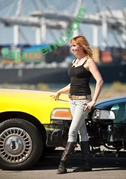 Kari Byron nude photo #0120 (KariByron / starbyron0 / therealkaribyron)