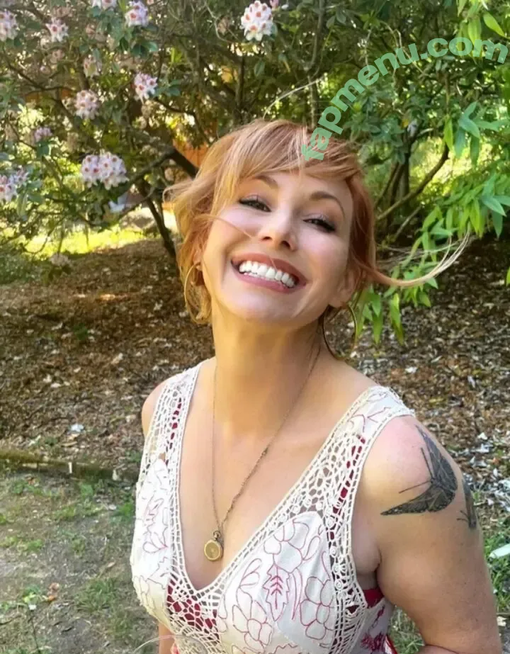 Kari Byron nude photo #0182 (KariByron / therealkaribyron)