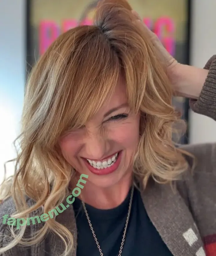 Kari Byron nude photo #0184 (KariByron / therealkaribyron)