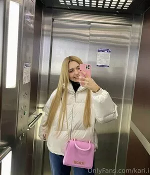 Kari.i nude photo #0269