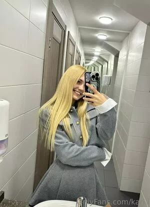 Kari.i nude photo #0392