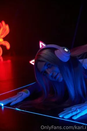 Kari.i nude photo #0432