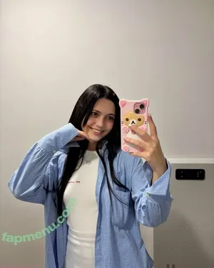 Kari.i nude photo #0884