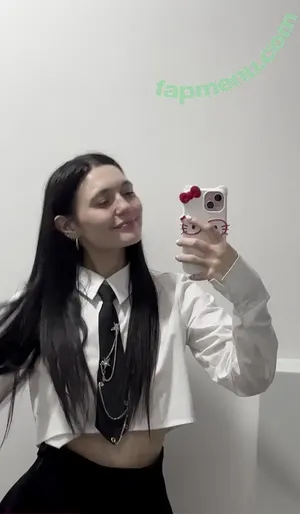 Kari.i nude photo #0889