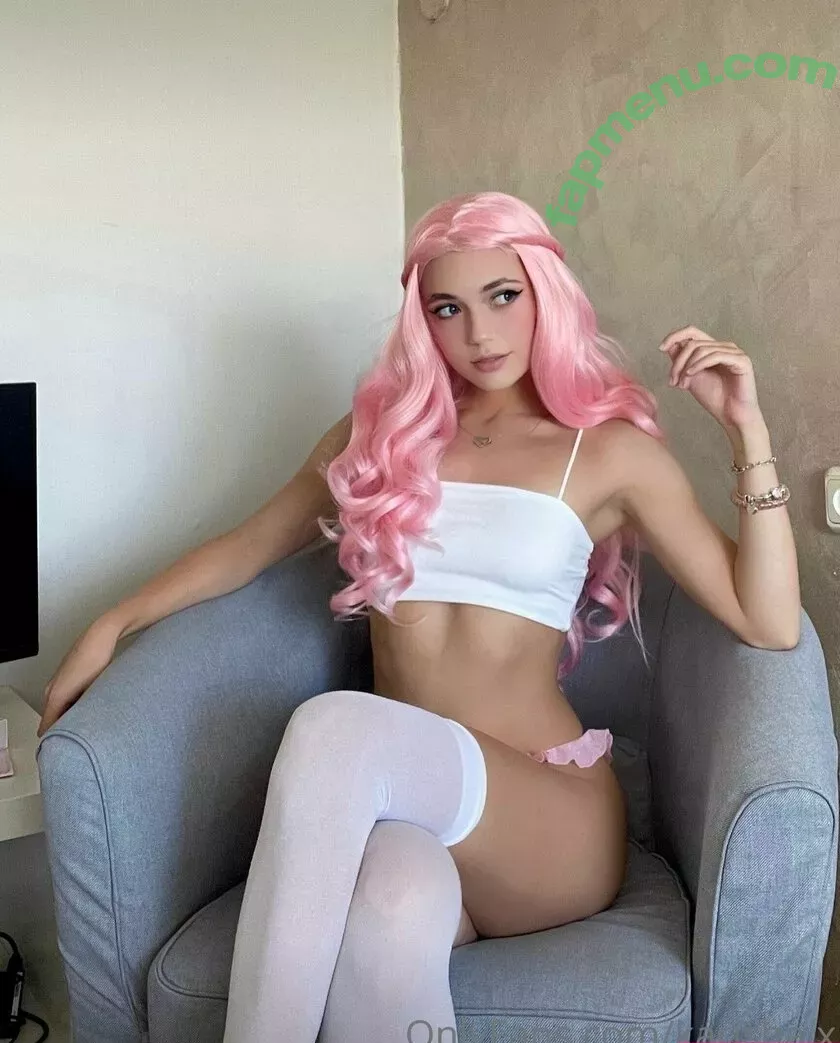 Kari.i nude photo #0059 (Kari.i)