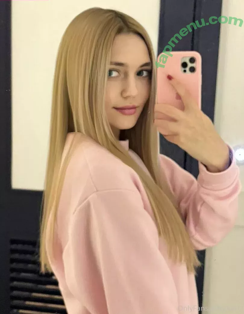 Kari.i nude photo #0126 (Kari.i)