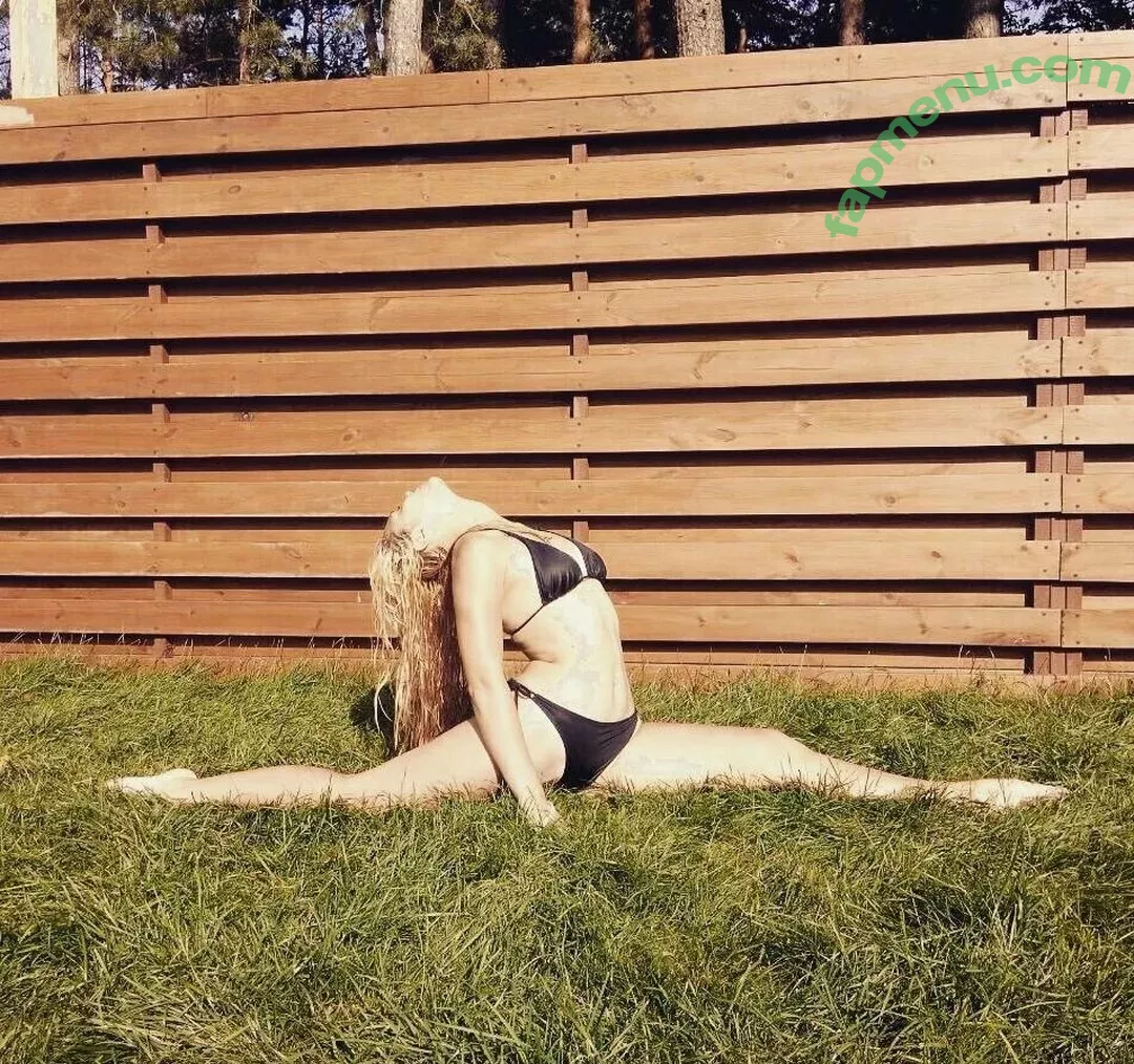 Kari.i nude photo #0129 (Kari.i)