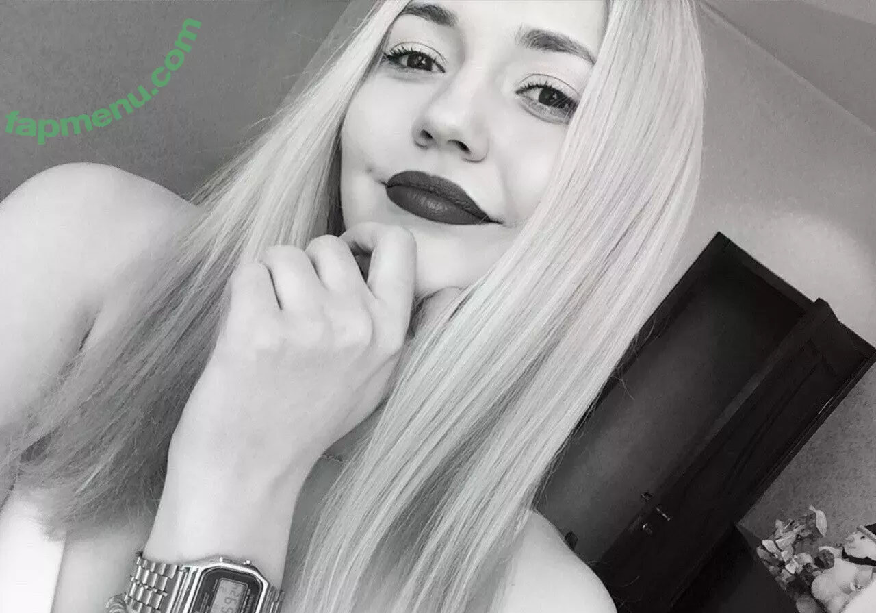 Kari.i nude photo #0130 (Kari.i)