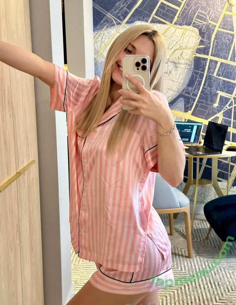 Kari.i nude photo #0231 (Kari.i)