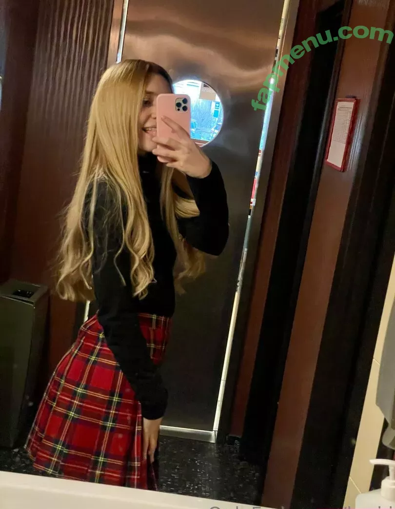 Kari.i nude photo #0278 (Kari.i)