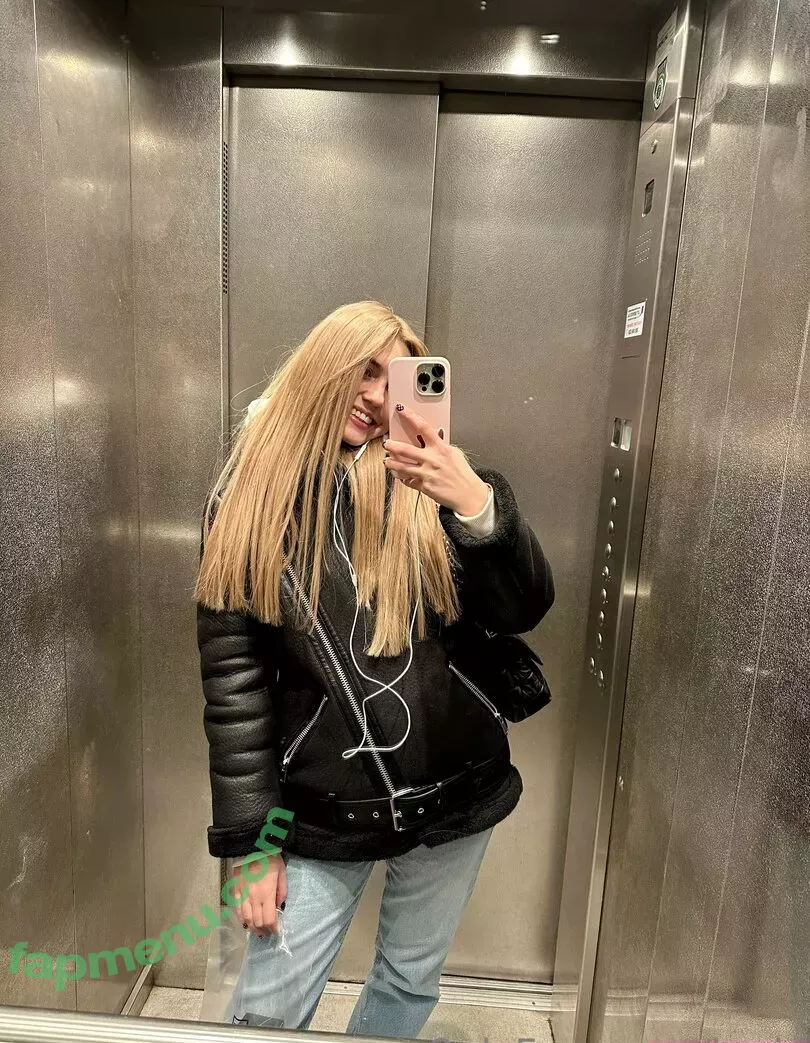 Kari.i nude photo #0281 (Kari.i)