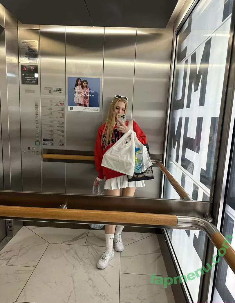 Kari.i nude photo #0339 (Kari.i)