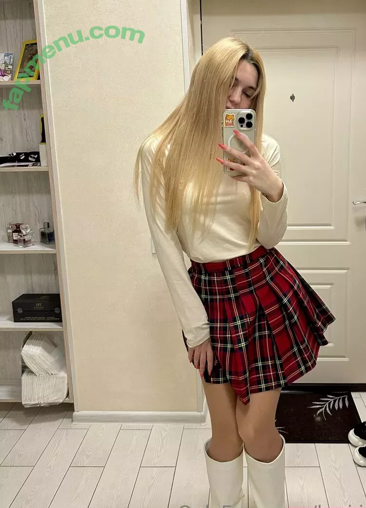 Kari.i nude photo #0354 (Kari.i)