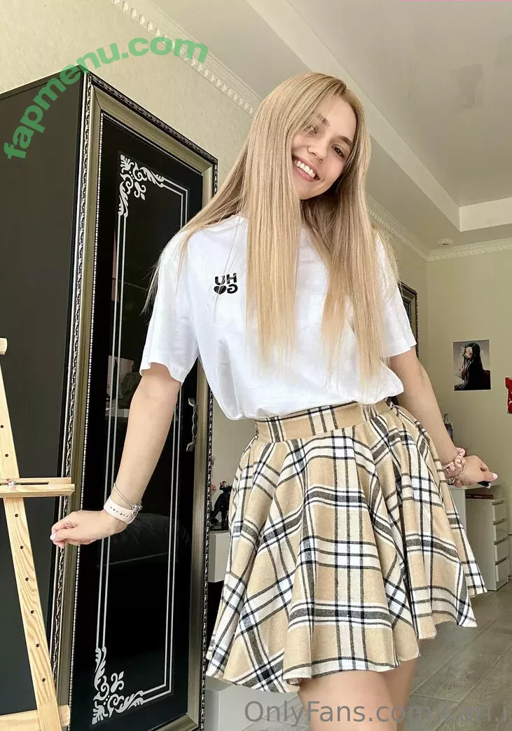 Kari.i nude photo #0418 (Kari.i)