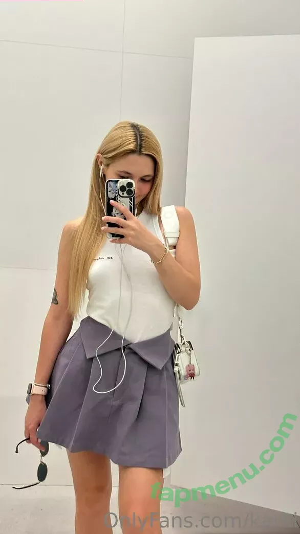 Kari.i nude photo #0469 (Kari.i)