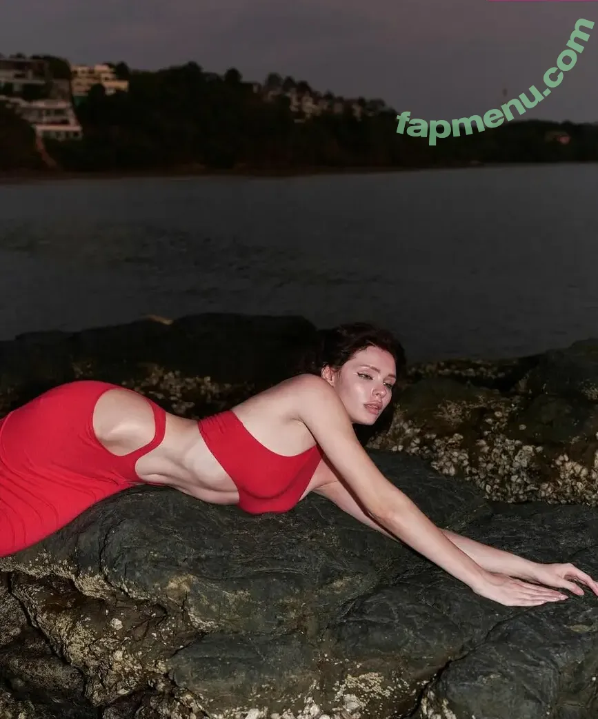 Kari Pitinova nude photo #0196 (tikivulpes)