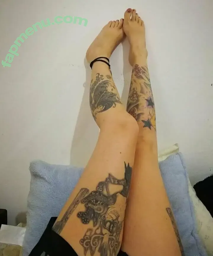 kariguuzman nude photo #0005 (kariguuzman)