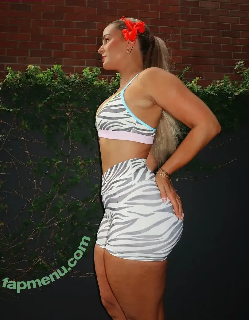 Karina Irby nude photo #1002 (karinairby)