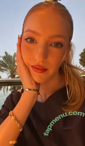 Karina Kurzawa / SIS vs BRO / kurzawa_karina nude photo #0020