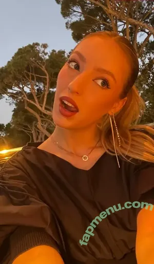 Karina Kurzawa / SIS vs BRO / kurzawa_karina nude photo #0021