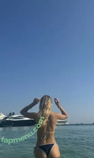 Karina Kurzawa / SIS vs BRO / kurzawa_karina nude photo #0046