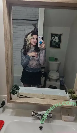karinakassidy / kassidyisconfused nude photo #0011
