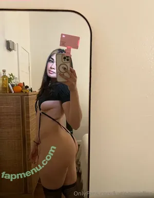 karinamasfina / karinamasfinaa nude photo #0047