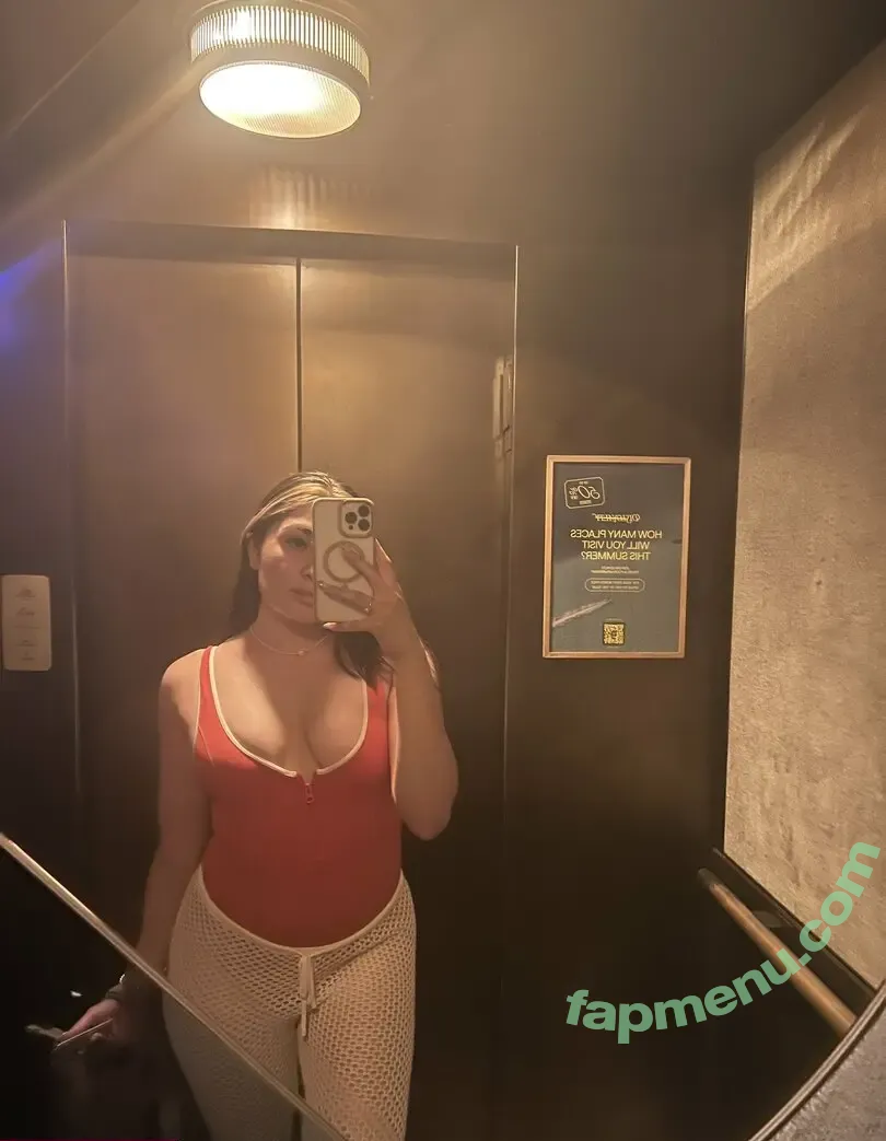 karinamasfina nude photo #0005 (karinamasfina)
