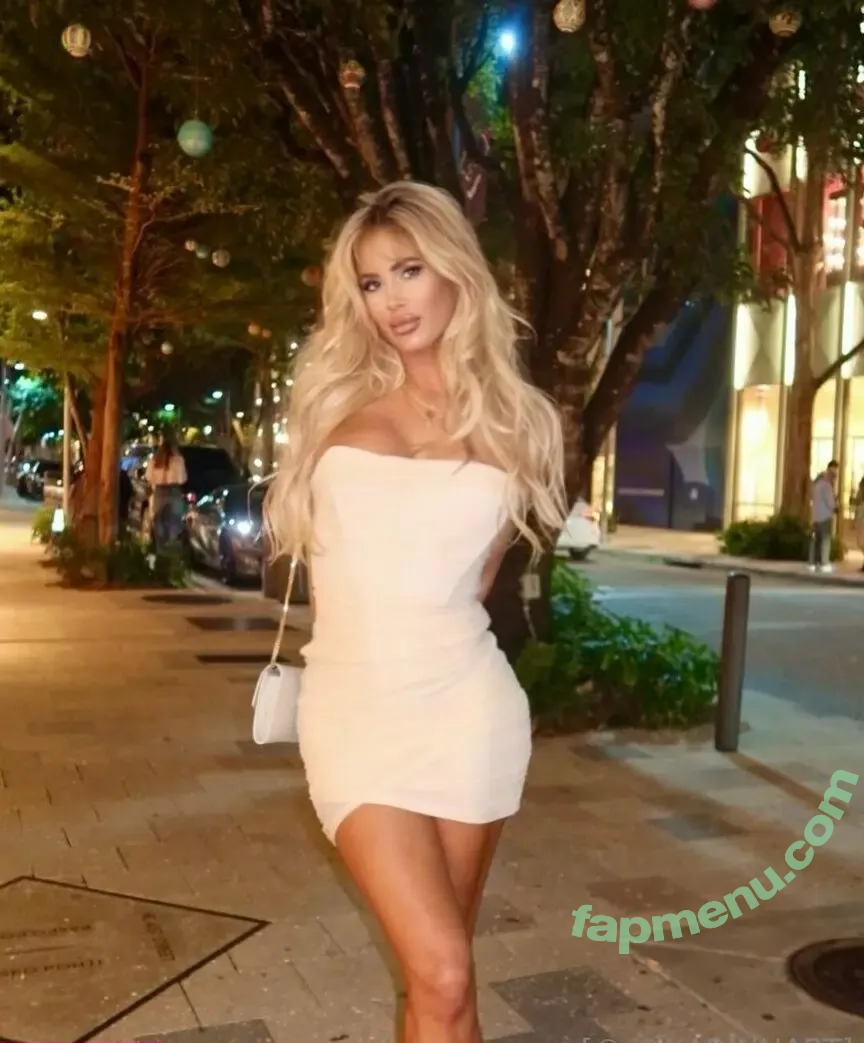 karinhart nude photo #0009 (karinhart)